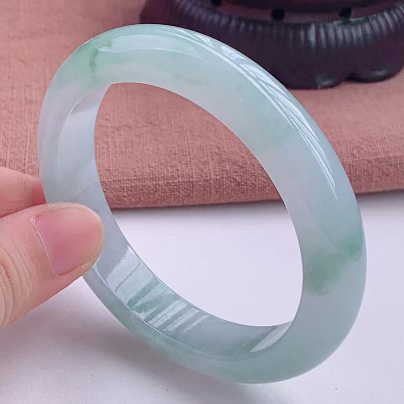 Brazalete de jadeíta de Myanma - Lighting & Home Decor Studio reseña y precio